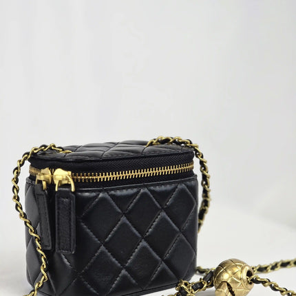 Geantă Mini Noir Quilted din 100% Piele Naturală