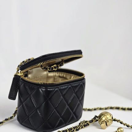 Geantă Mini Noir Quilted din 100% Piele Naturală