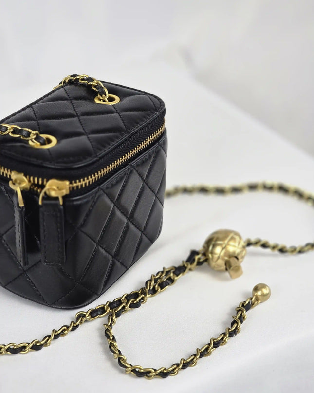 Geantă Mini Noir Quilted din 100% Piele Naturală