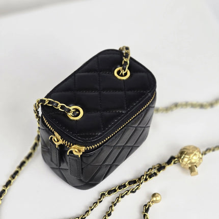 Geantă Mini Noir Quilted din 100% Piele Naturală