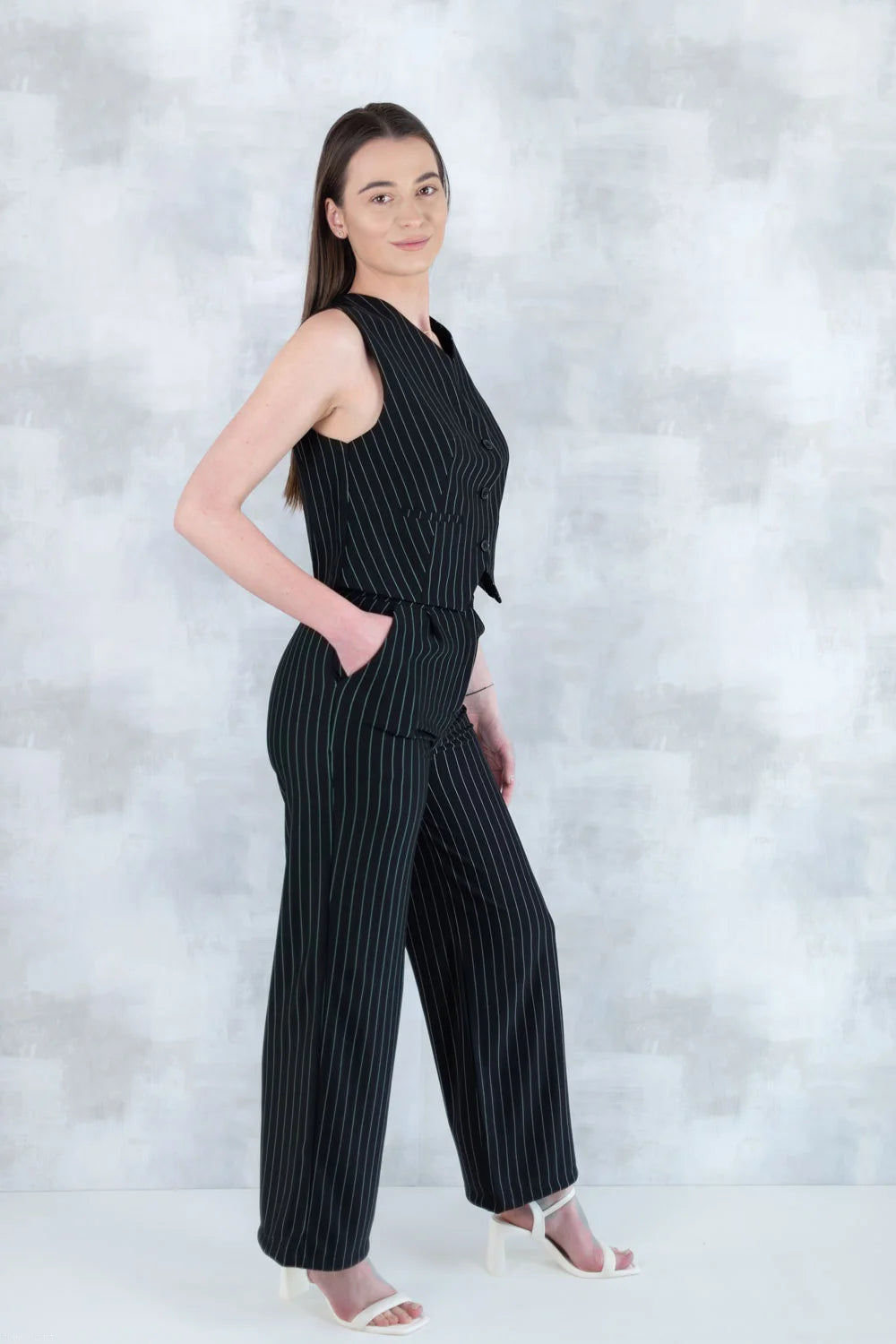 Compleu Negru în Dungi – Vestă și Pantaloni 5001-010 - NIZIA