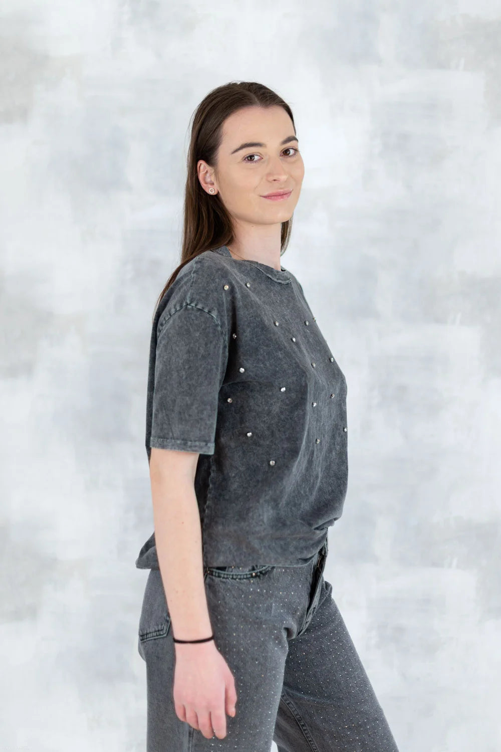 Tricou mineral wash cu aplicații strălucitoare 12025-017 - NIZIA