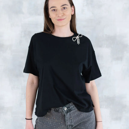 Tricou negru cu broșă tip fundiță detașabilă 12016-017 - NIZIA