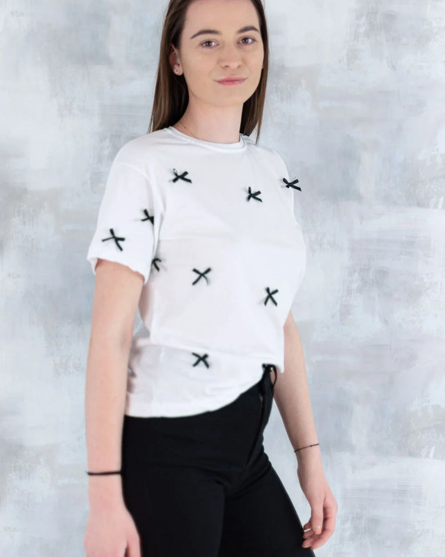 Tricou alb cu fundițe negre 12005-017 - NIZIA