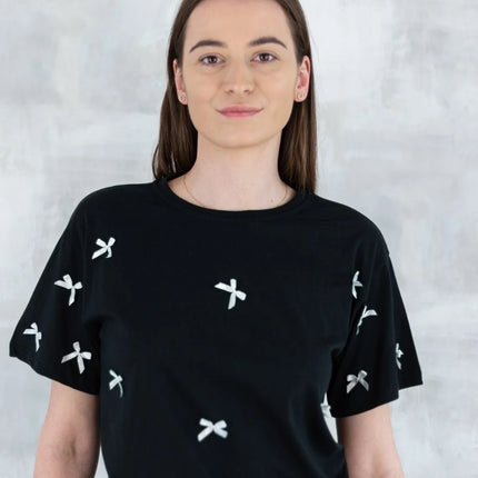 Tricou negru cu fundițe albe 12004-017 - NIZIA