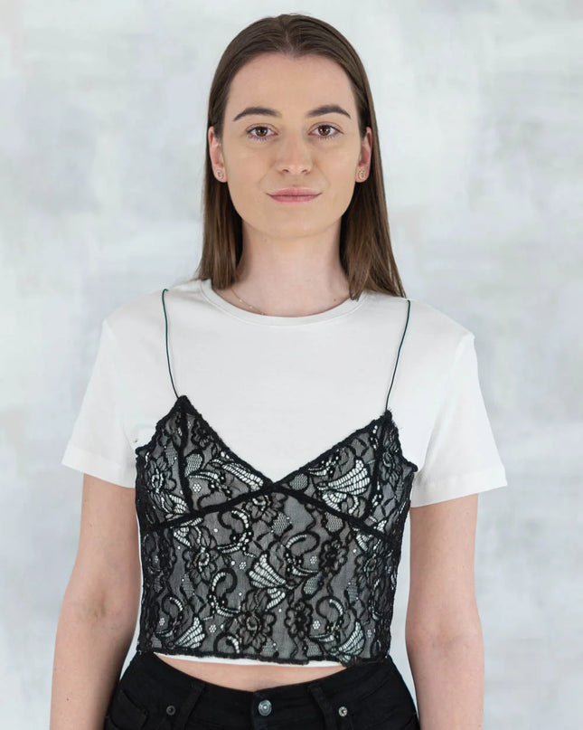 Tricou alb cu aplicații din dantelă 12026-017 - NIZIA