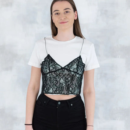 Tricou alb cu aplicații din dantelă 12026-017 - NIZIA