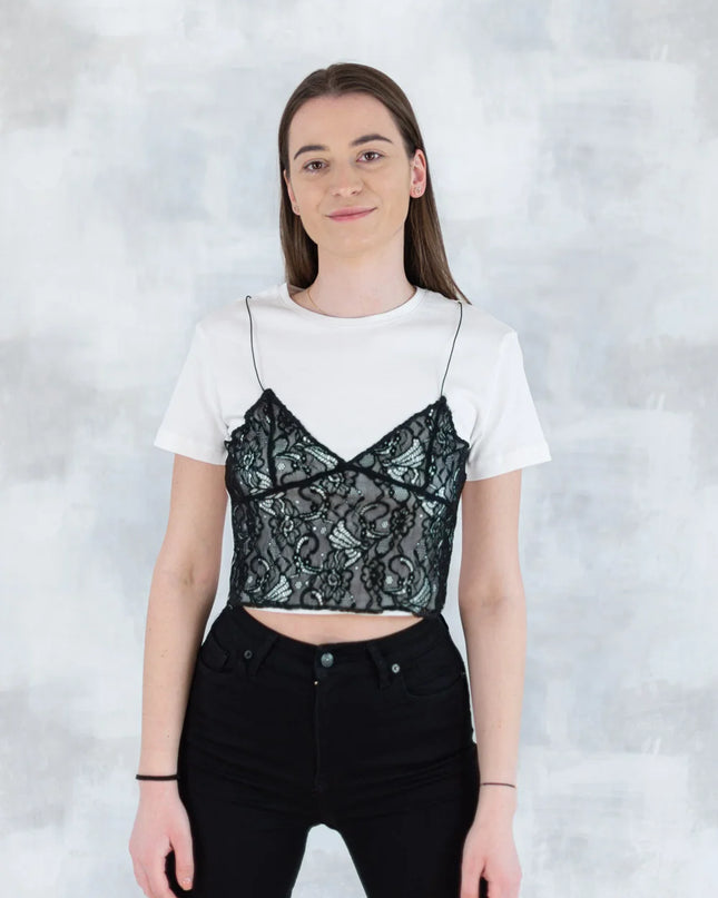 Tricou alb cu aplicații din dantelă 12026-017 - NIZIA