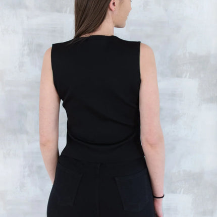 Vestă neagră elegantă cu nasturi aurii 11001-016 - NIZIA
