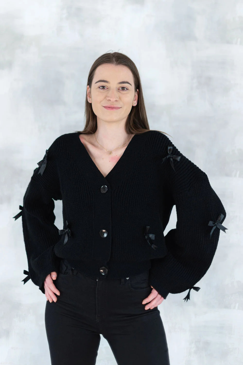 Cardigan chic cu fundițe aplicate - negru 4001-009 - NIZIA