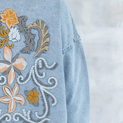 Jaachetă denim- broderie pe spate 7001-012 - NIZIA