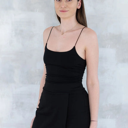 Fustă pantalon neagră – confort și stil într-o singură piesă 6001-011 - NIZIA