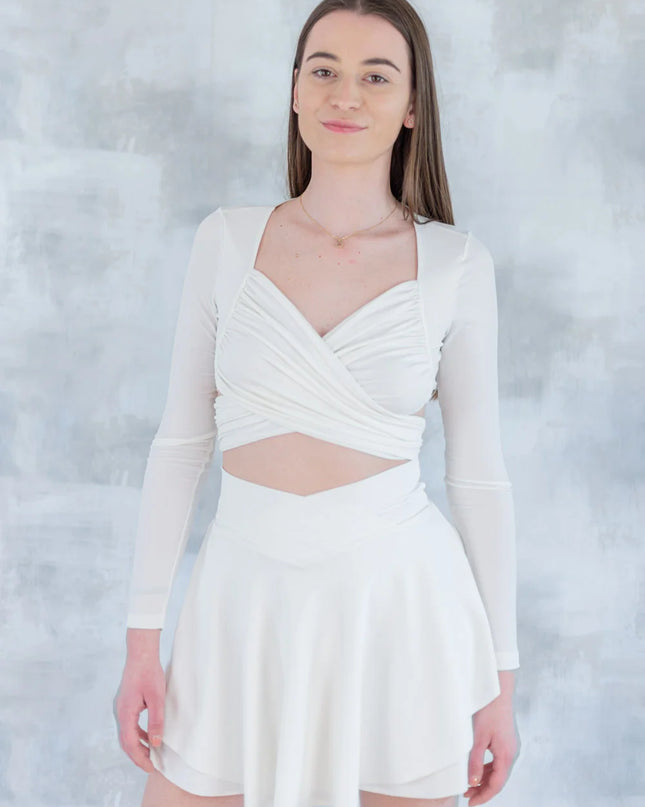 Top crop drapat alb - feminitate și lejeritate în mișcare 12019-017 - NIZIA