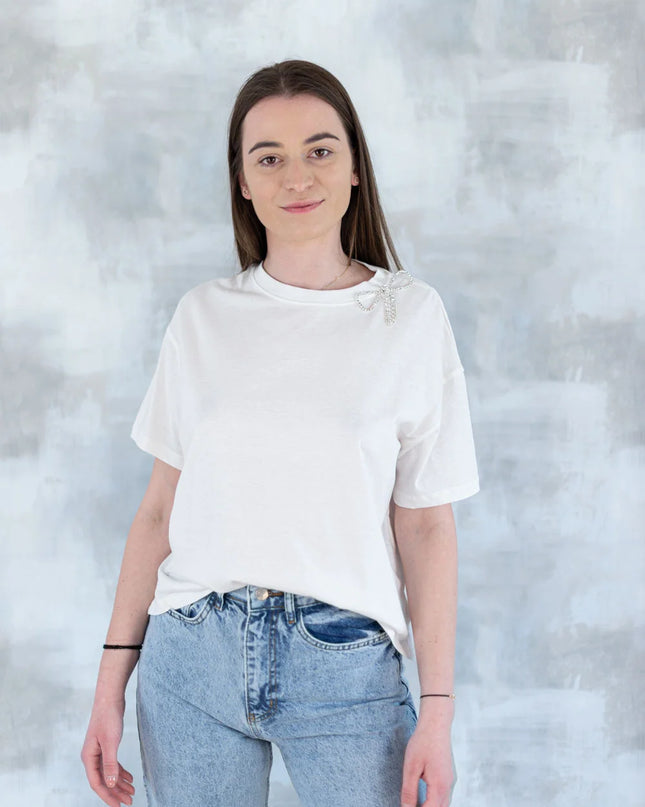 Tricou alb cu broșă tip fundiță detașabilă 12017-017 - NIZIA