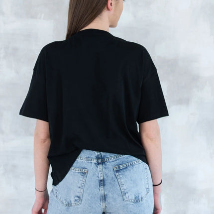 Tricou negru cu aplicație 3D - "Top cu pietre strălucitoare" 12007-017 - NIZIA