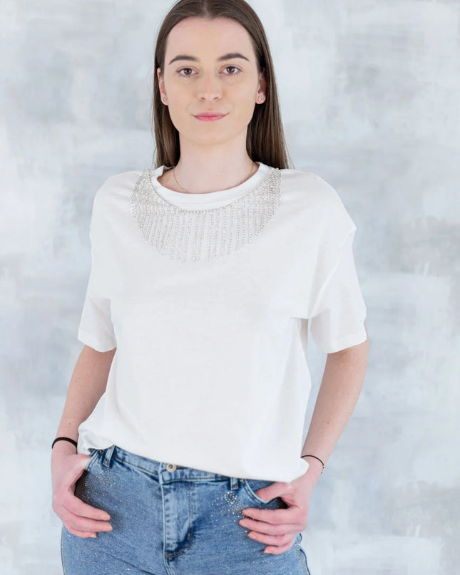 Tricou alb cu aplicații tip colier 12011-017 - NIZIA