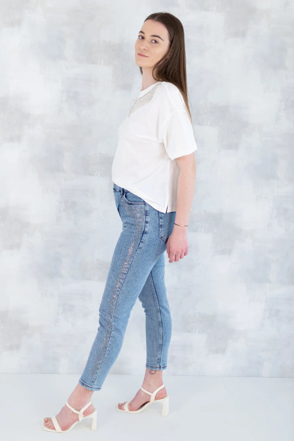 Blugi skinny cu strasuri fine – efect glitter 1005-006 - NIZIA