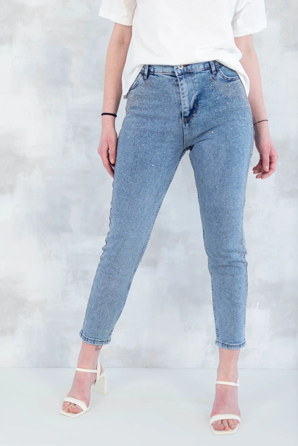 Blugi skinny cu strasuri fine – efect glitter 1005-006 - NIZIA