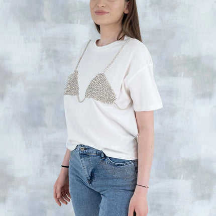 Tricou alb cu aplicație 3D – „Top cu pietre strălucitoare” 12006-012 - NIZIA