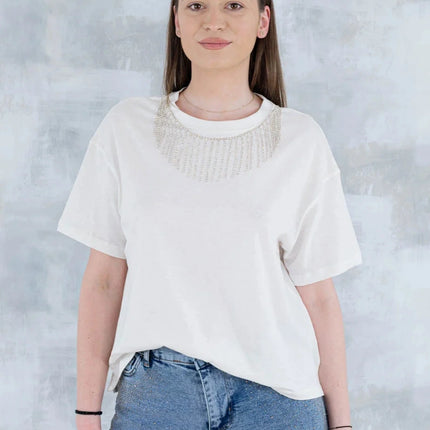 Tricou alb cu aplicații tip colier 12011-017 - NIZIA