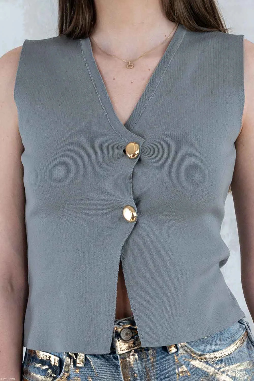 Vesta gri eleganta cu nasturi aurii 11002 - 014 - NIZIA