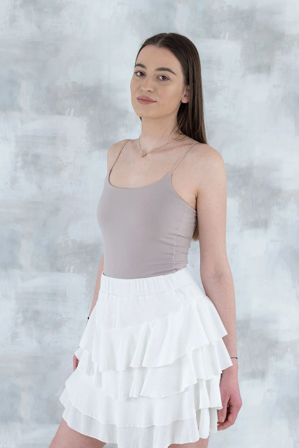 Fustă volane cu pantalon fin integrat -alb 6004 - NIZIA