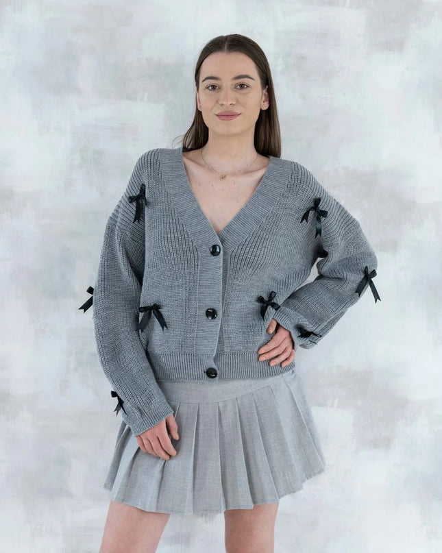 Cardigan chic cu fundițe applicate-gri deschis 4002 - NIZIA