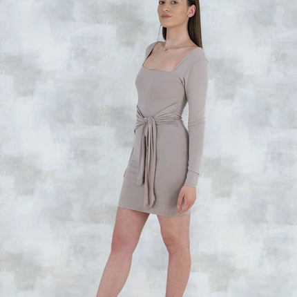 Rochie bej cu efect modelator 10004 - NIZIA