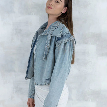 Jachetă crop denim cu detalii metalice 7008 - NIZIA