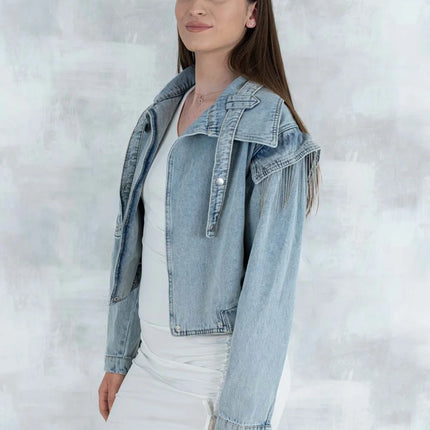 Jachetă crop denim cu detalii metalice 7008 - NIZIA