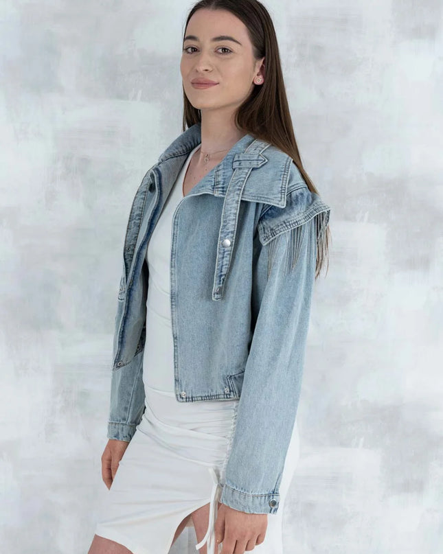 Jachetă crop denim cu detalii metalice 7008 - NIZIA