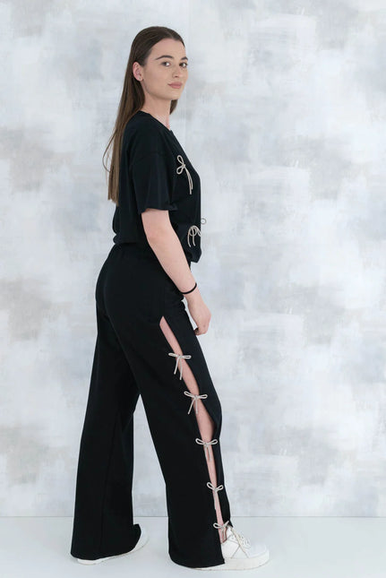 Compleu chic negru cu fundite – tricou&pantaloni 5012 - NIZIA